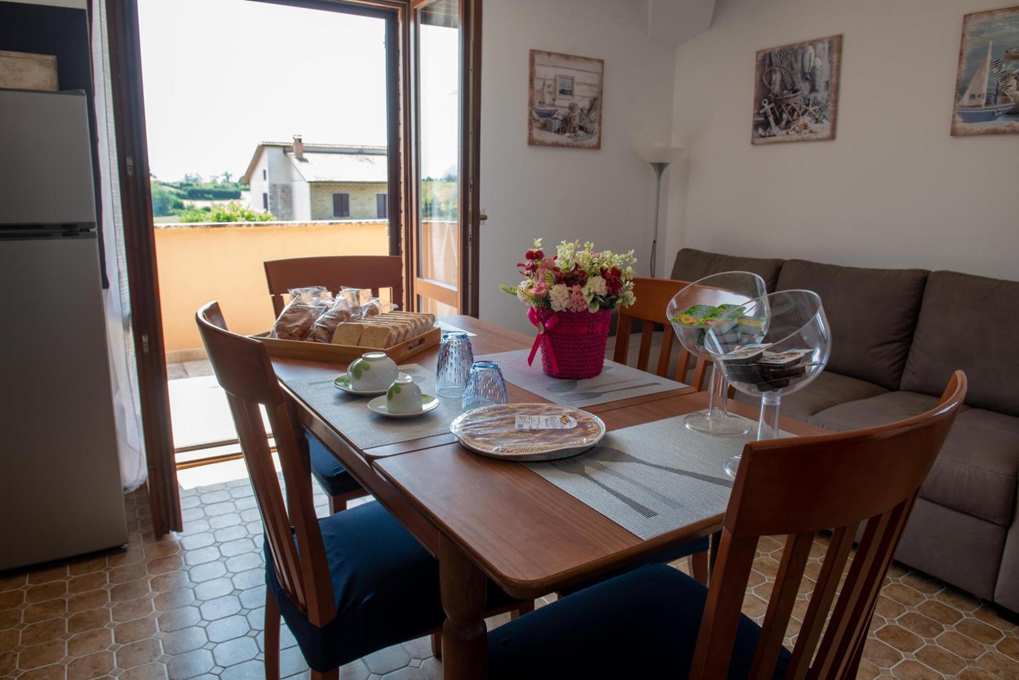 Bed and Breakfast Dolce Alba Montecastrilli Экстерьер фото