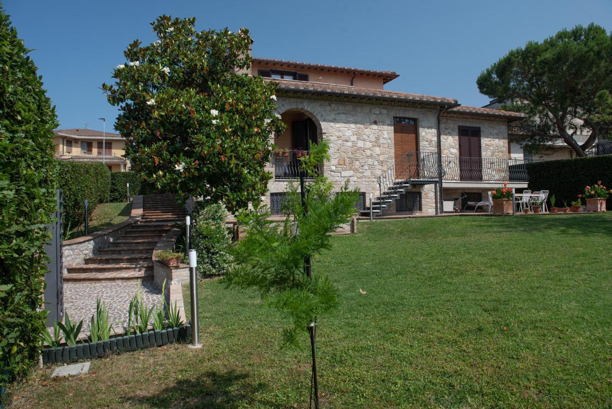 Bed and Breakfast Dolce Alba Montecastrilli Экстерьер фото